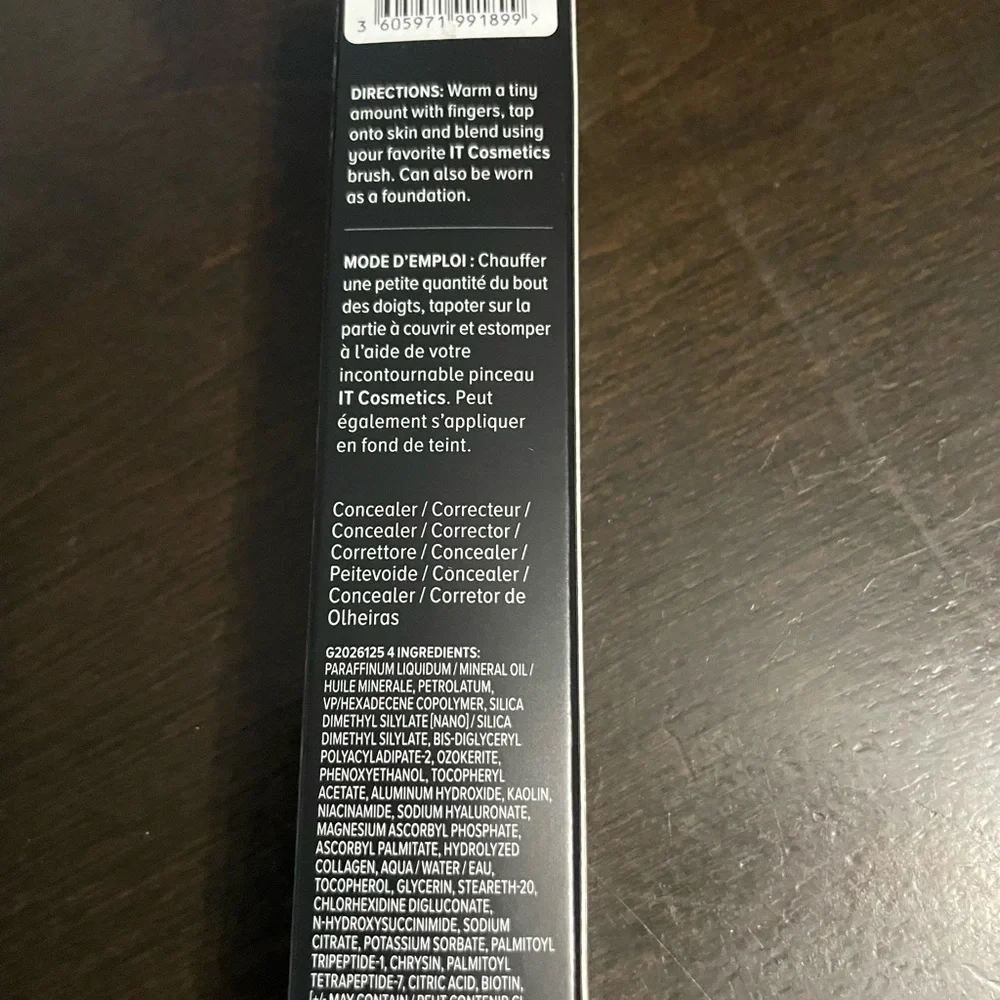 IT Cosmetics Bye Bye Under Eye Full Coverage Anti-Aging Waterproof Concealer M